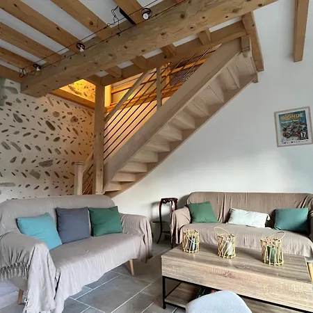 Hourquebie-demeure De Charme Entierement Renovee A 2 Min De La Riviere-entre Et Montagne 別荘 *