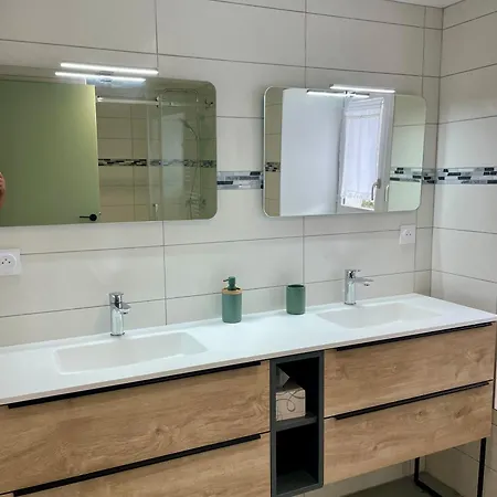 Hourquebie-demeure De Charme Entierement Renovee A 2 Min De La Riviere-entre Et Montagne